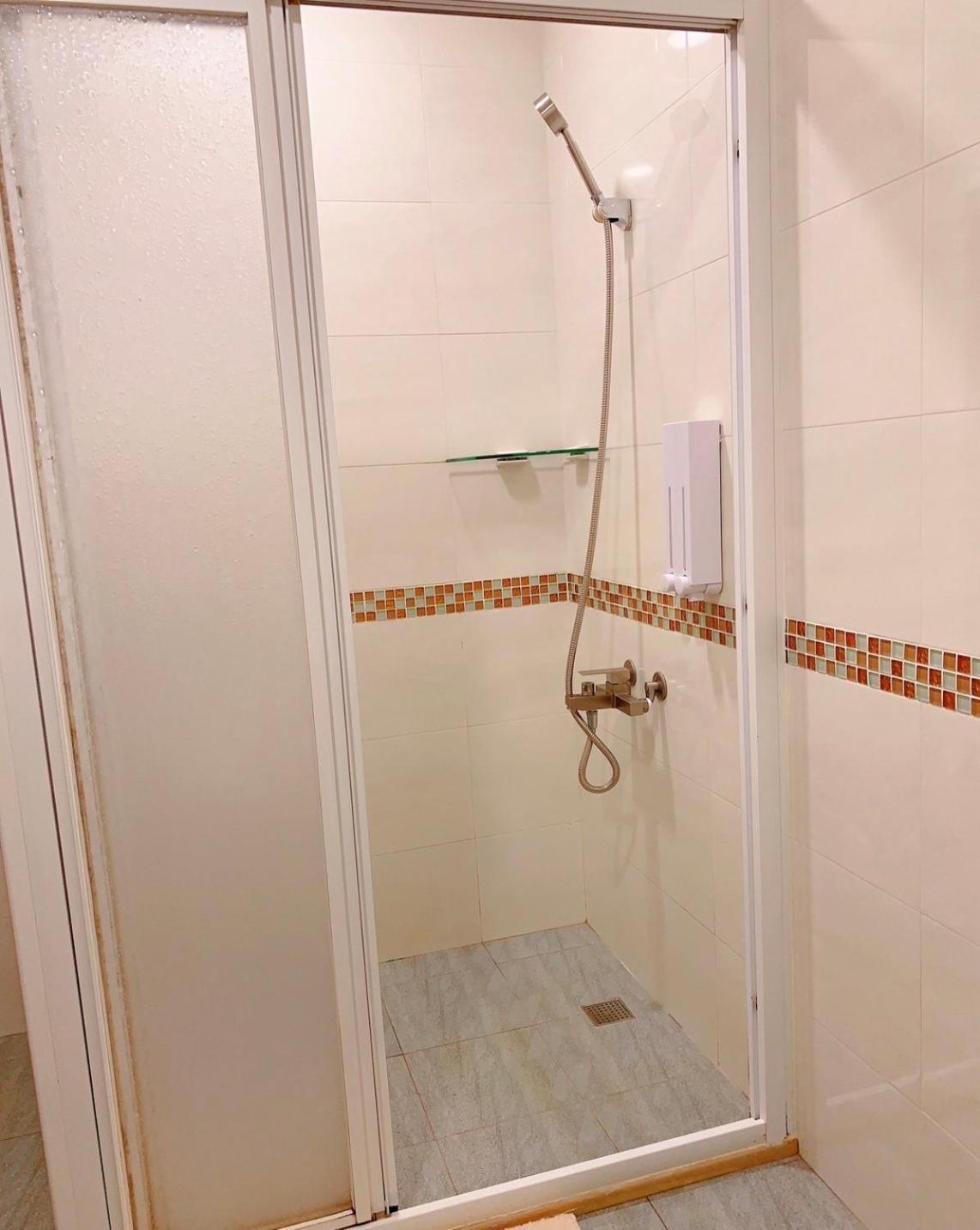 Travelers Hostel Magong Ngoại thất bức ảnh
